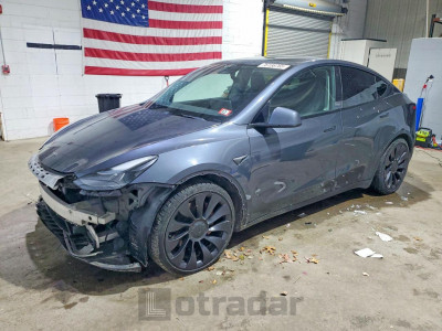 Tesla Model y 2021 5YJYGDEFXMF261694