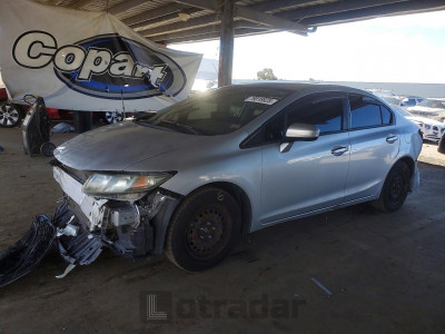 Honda Civic 2015 2HGFB2F83FH520177