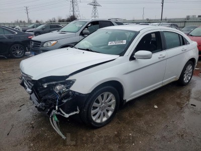 Chrysler 200 2013 1C3CCBBB4DN672901