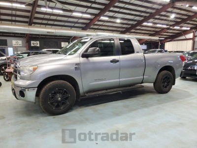 Toyota Tundra 2010 5TFUM5F15AX005187