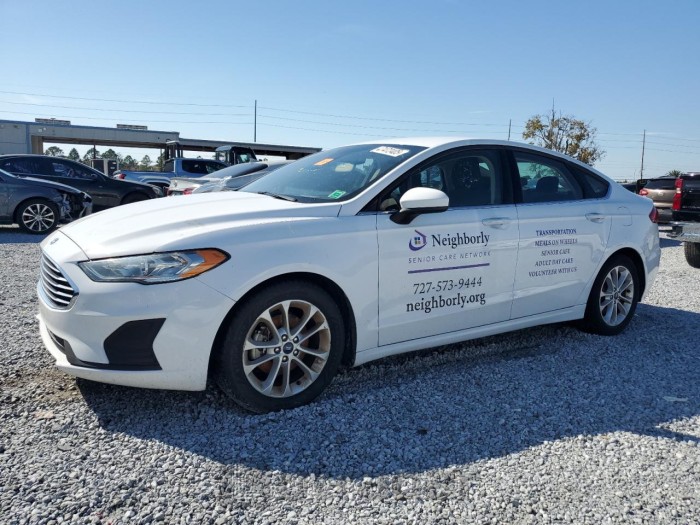 Ford Fusion 2019 VIN 3FA6P0HD7KR239194