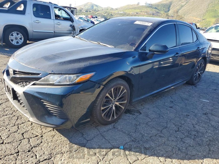 Toyota Camry 2018 VIN 4T1B11HK9JU542060
