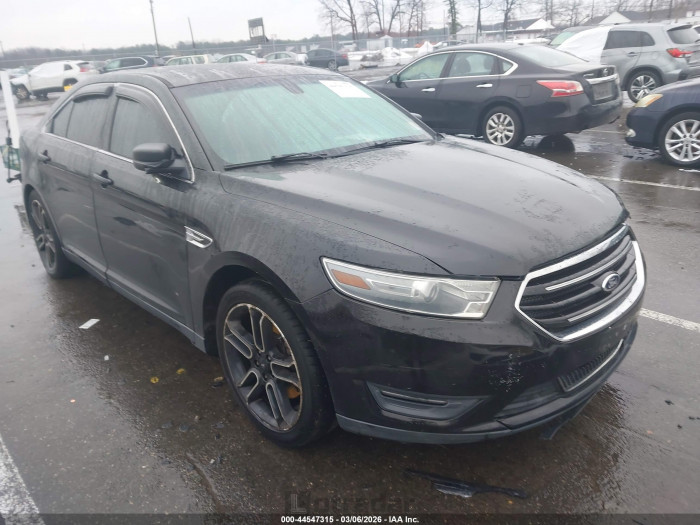 Ford Taurus 2013 VIN 1FAHP2F87DG136653
