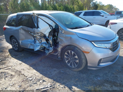 Honda Odyssey 2022 5FNRL6H72NB049387
