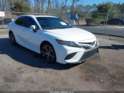 Toyota Camry 2020 4T1G11AK4LU950212