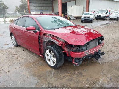 Ford Fusion 2018 3FA6P0HD2JR257326