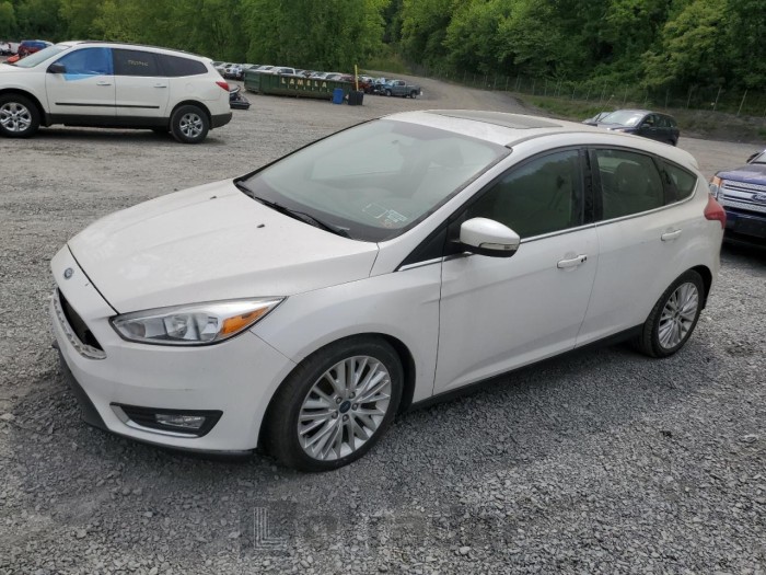 Ford Focus 2018 VIN 1FADP3N23JL288255