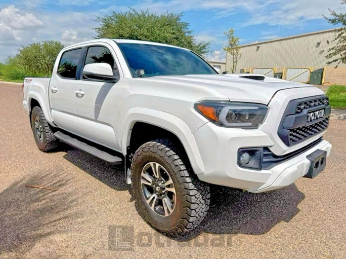 Toyota Tacoma 2017 VIN 3TMCZ5AN4HM062777