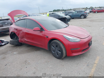 Tesla Model 3 2023 5YJ3E1EA3PF431725