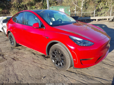 Tesla Model y 2023 7SAYGAEE3PF707472