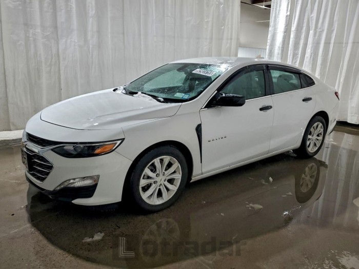 Chevrolet Malibu 2022 VIN 1G1ZD5ST4NF120834