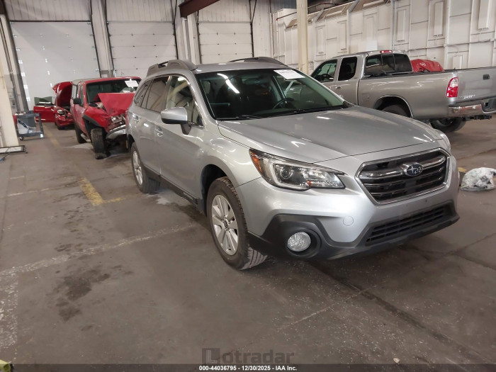 Subaru Outback 2018 VIN 4S4BSACC3J3384818