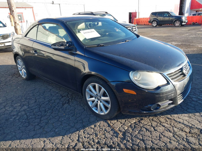 Volkswagen Eos 2011 VIN WVWBW7AH2BV004528