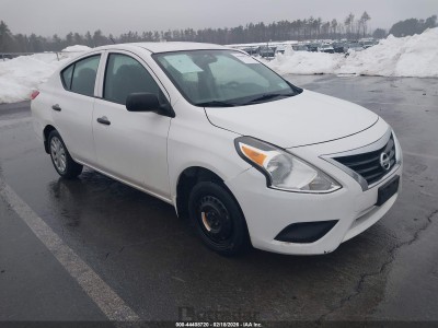 Nissan Versa 2015 3N1CN7AP0FL828325