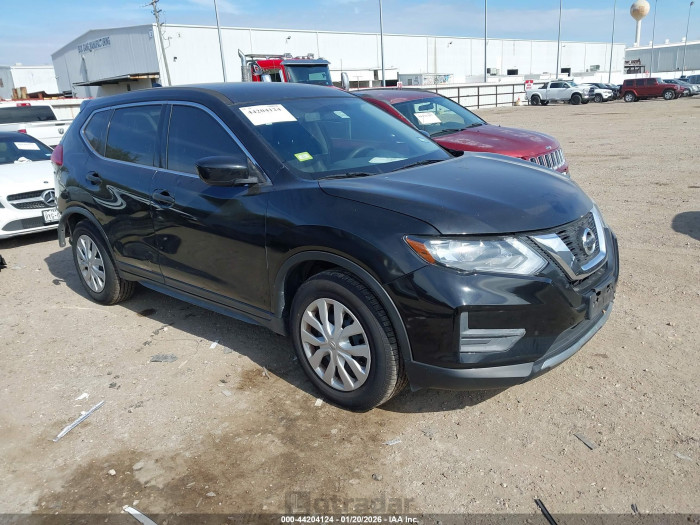 Nissan Rogue 2017 VIN JN8AT2MT5HW380879