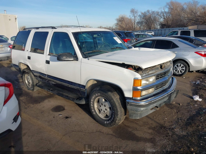 Chevrolet Tahoe 1995 VIN 1GNEK13K7SJ449246