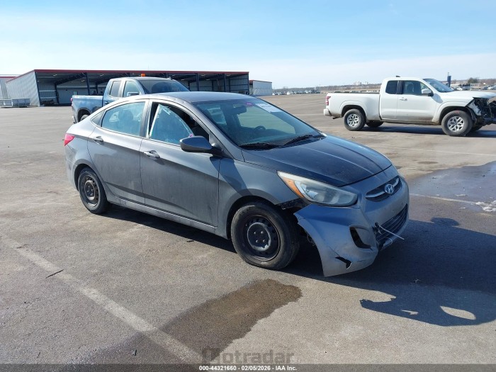 Hyundai Accent 2015 VIN KMHCT4AE3FU885426