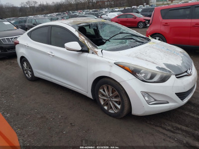 Hyundai Elantra 2015 5NPDH4AE9FH582946