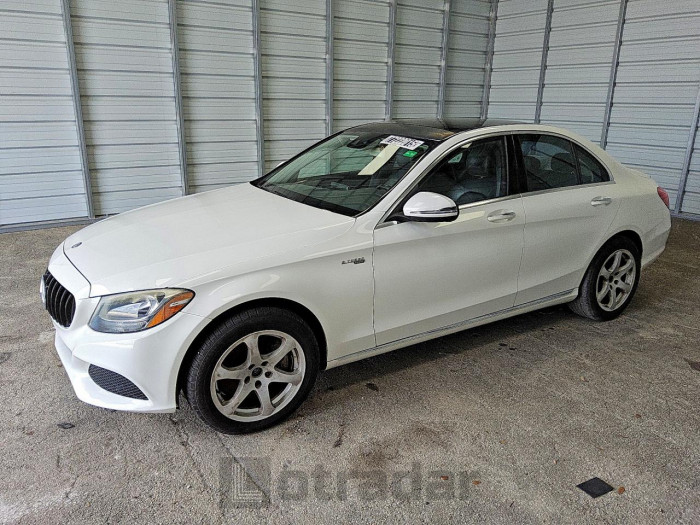 Mercedes-benz  2016 VIN WDDWF4KB8GR145510