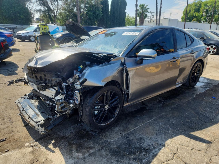 Toyota  2025 VIN 4T1DAACK3SU516393