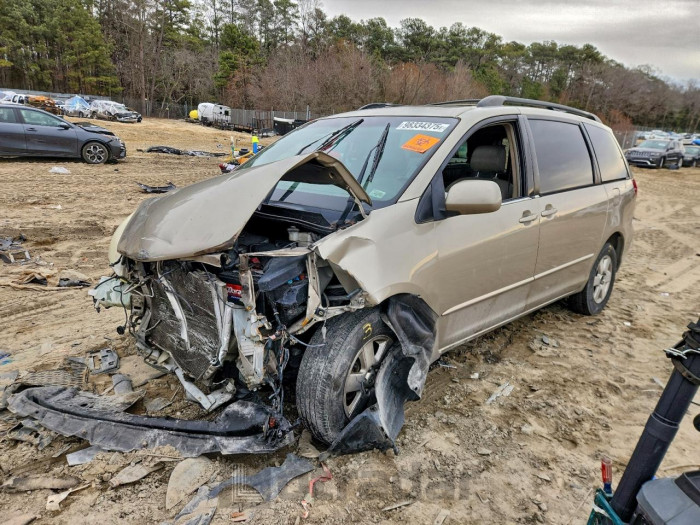 Toyota Sienna 2004 VIN 5TDZA22C64S185018