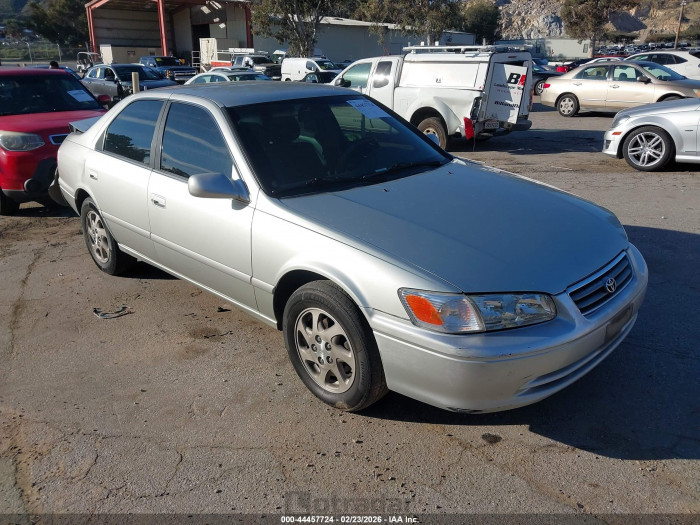 Toyota Camry 2000 VIN JT2BF22K2Y0265671