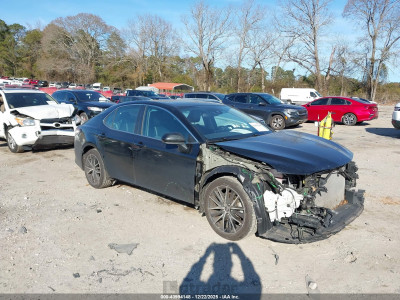 Toyota Camry 2021 4T1G11AK5MU565775