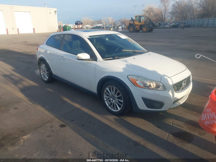 Volvo C30 2011 VIN YV1672MK3B2198393