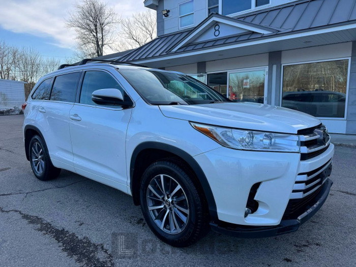 Toyota Highlander 2018 VIN 5TDJZRFH1JS886887