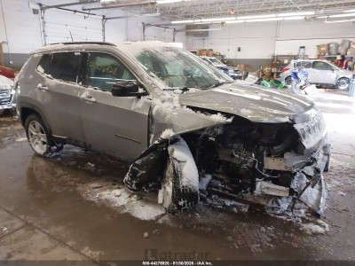 Jeep Compass 2022 3C4NJDBB9NT135254