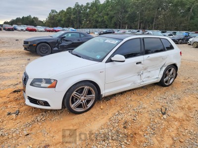 Audi A3 2011 WAUBJAFM8BA138384