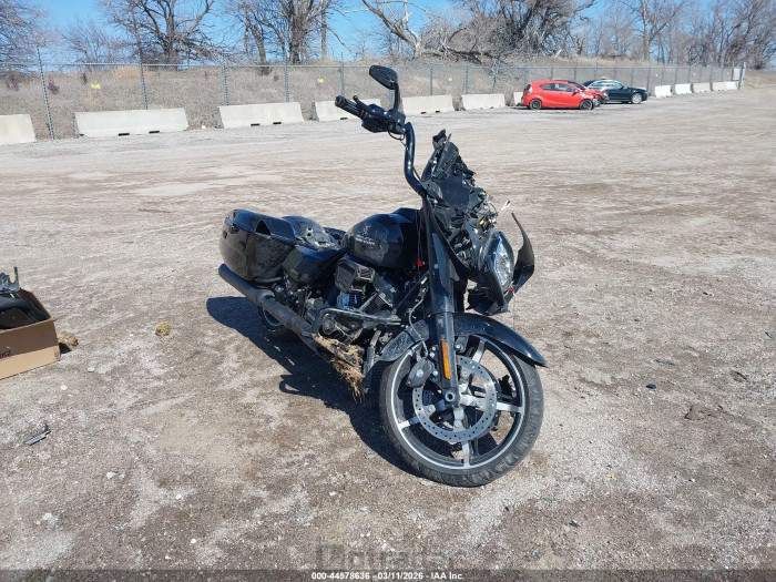 Harley-davidson Street glide 2024 VIN 1HD1KB719RB625859