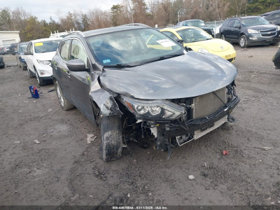 Nissan Rogue 2018 JN1BJ1CP9JW103813