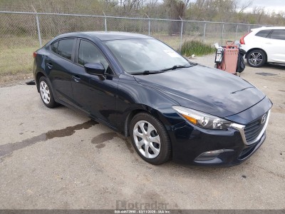 Mazda 3 2018 3MZBN1U79JM215623