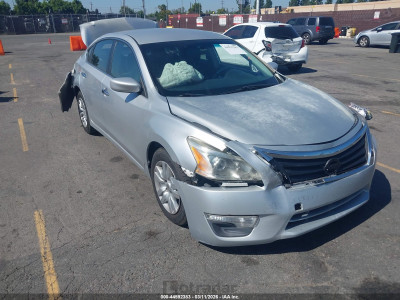 Nissan Altima 2013 1N4AL3AP1DC170824