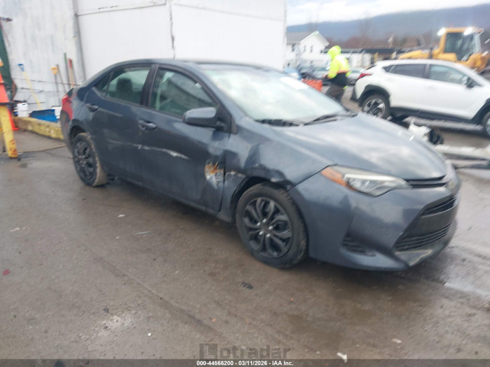 Toyota Corolla 2018 VIN 5YFBURHE0JP798086