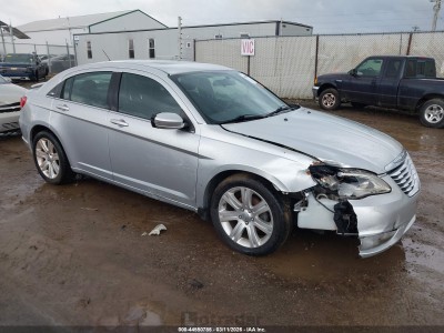Chrysler 200 2012 1C3CCBBB9CN301327