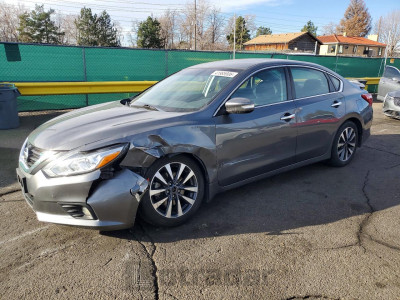 Nissan  2017 1N4AL3AP0HC264585