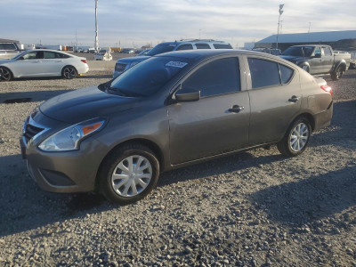 Nissan  2017 3N1CN7AP6HL817087