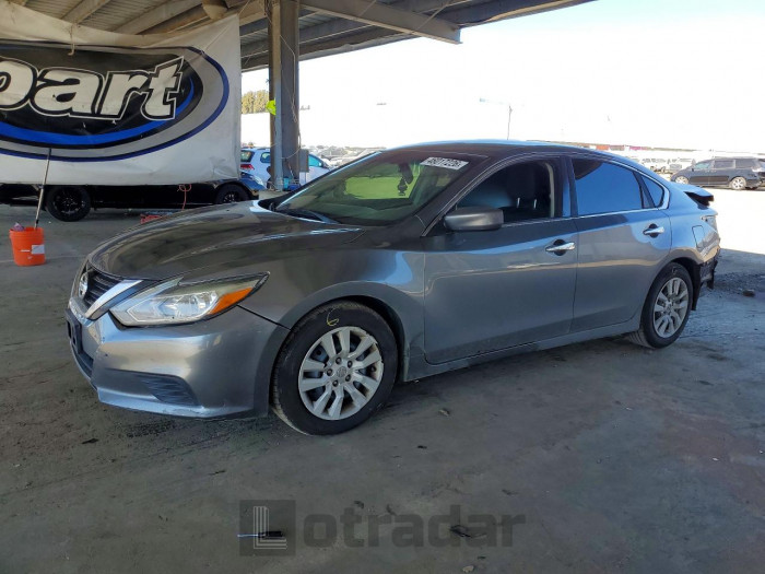 Nissan  2018 VIN 1N4AL3AP7JC175845