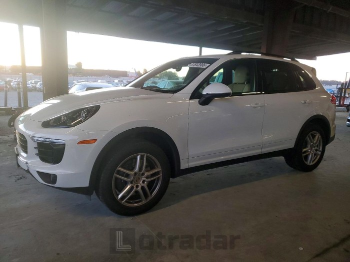 Porsche  2018 VIN WP1AA2A26JKA02966
