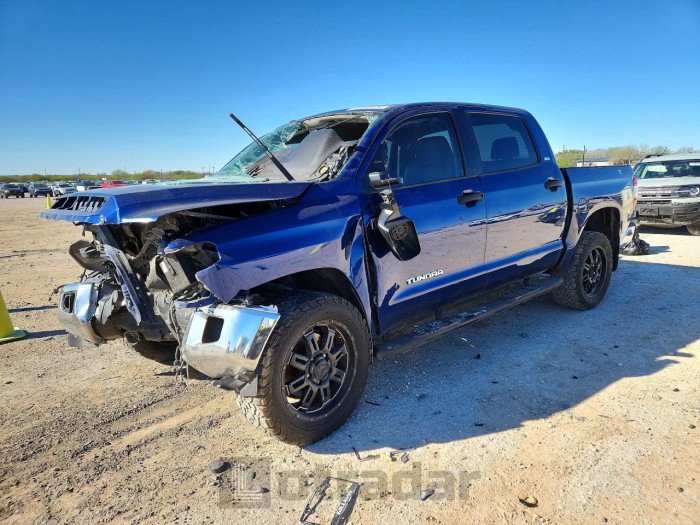 Toyota  2015 VIN 5TFEY5F13FX178836