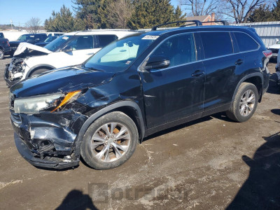 Toyota  2015 5TDJKRFH3FS181732