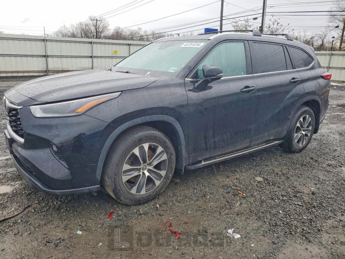 Toyota  2021 VIN 5TDHZRBH9MS092583