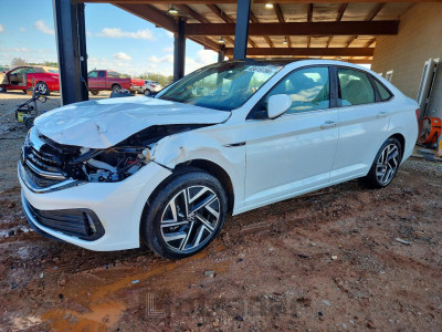 Volkswagen  2024 3VWGM7BU3RM076377