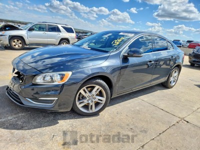 Volvo  2015 YV140MFB1F1304775