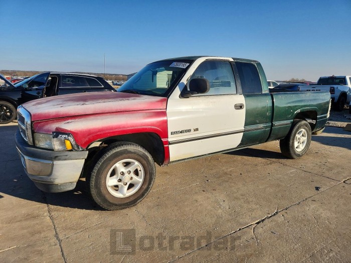 Dodge Ram 1999 VIN 3B7HC13Y0XG179891