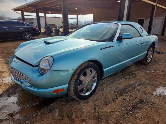Ford Thunderbird 2002 VIN 1FAHP60A82Y127664