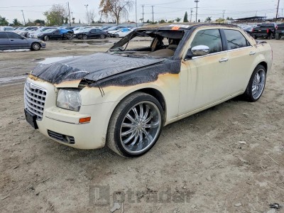 Chrysler 300 2010 2C3CA1CVXAH320449