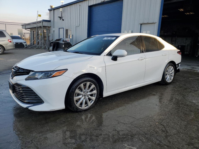 Toyota Camry 2018 VIN 4T1B11HK7JU615278